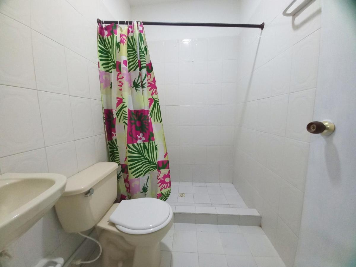 Hospedajes Calisso San Andrés Esterno foto